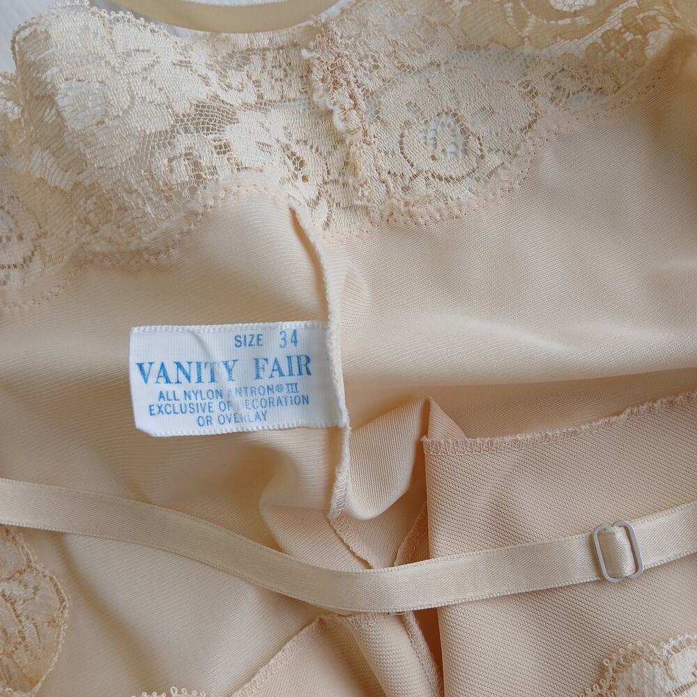 Vintage Vanity Fair Peach Lingerie Slip Dress sz 34 adjustable straps lace trim - Picture 4 of 10